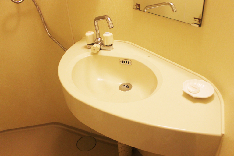 Bathroom 2, Dongcheng Business Hotel, Daqing
