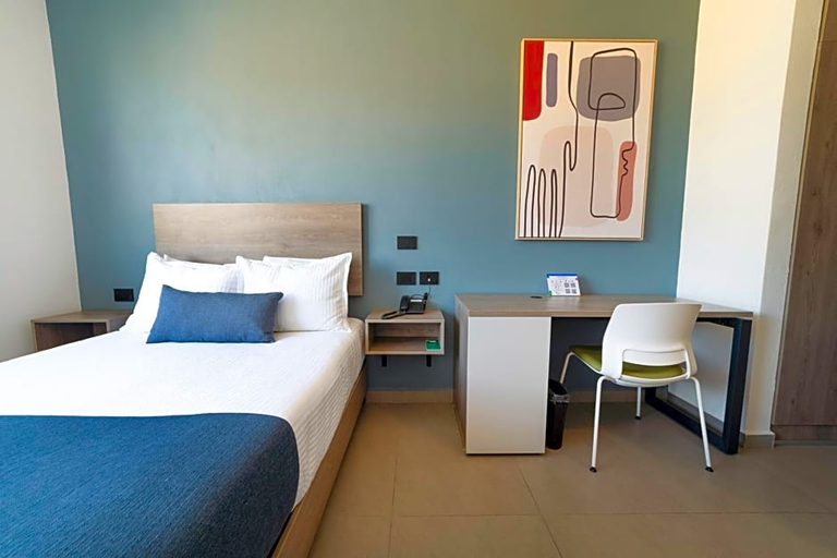 Bedroom 3, TH HOTEL & VIVIENDA, Tepatitlán de Morelos