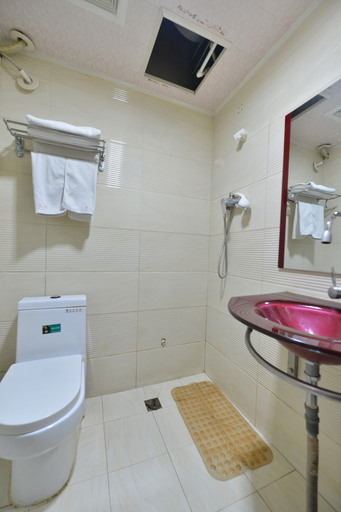 Bathroom 3, Shumengyuan Hotel, Beijing