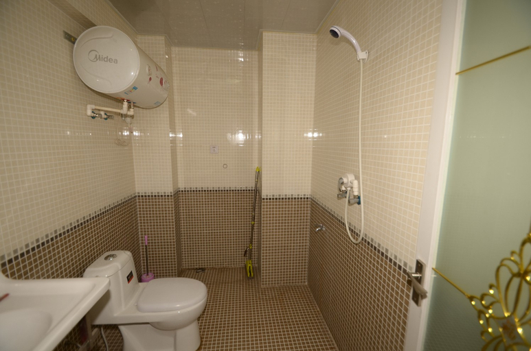 Bathroom 3, 保定巴頓民宿(Blue Yiqing Apartment), Baoding
