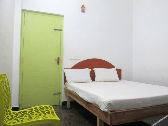Bedroom, EdenAPark Lodge, Dindigul