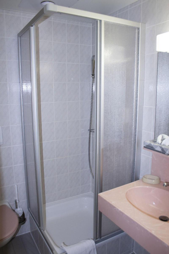 Bathroom 5, Hotel Valaisia Crans Montana, a Faern Collection Resort, Sierre
