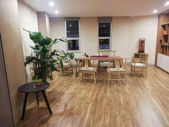 Others 4, haitangjiarijiudian, Linyi