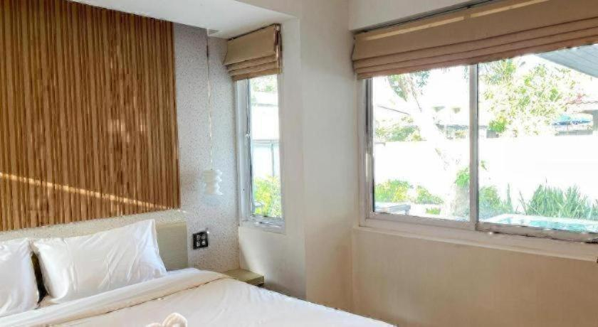 Bedroom 2, The Living Pool Villas, Ko Samui