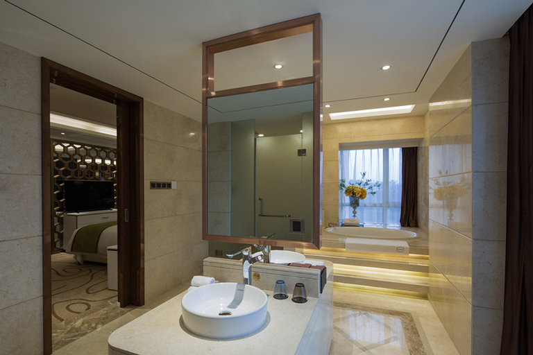 Bathroom, Prolit Hotel (Dazhou Luofu Square Railway Station), Dazhou