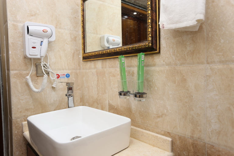 Bathroom, Gujin Inn, Chengdu