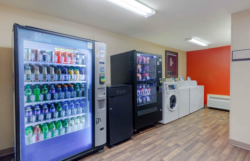 Food & Drinks 5, Extended Stay America Select Suites Raleigh RTP 4610 Miami B, Durham