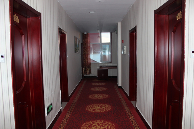 Others 3, fuyuan hotel, Xing'an