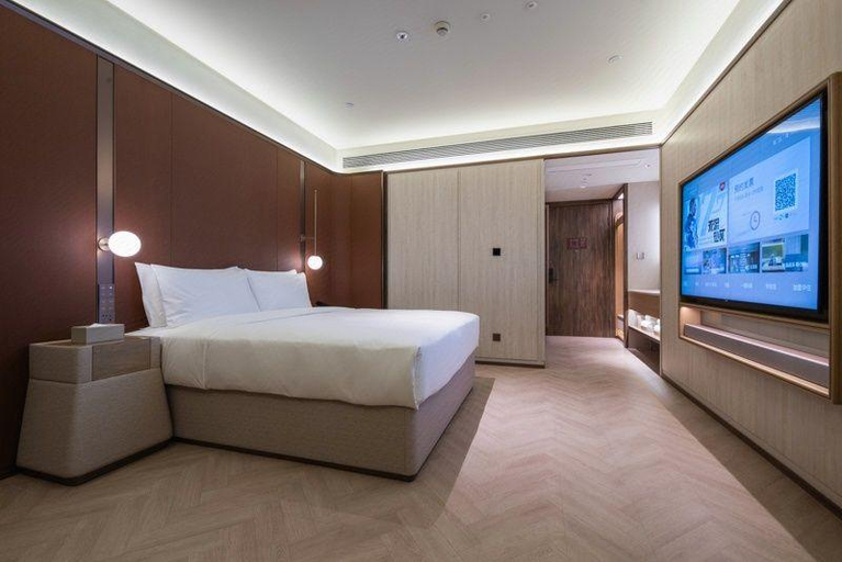Bedroom 2, Crystal Orange Hotel Haimen Wenfeng Great World, Nantong