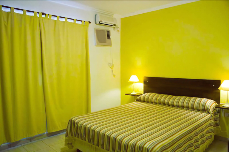 Bedroom 3, Brisas del Lago Apartamentos, Colón