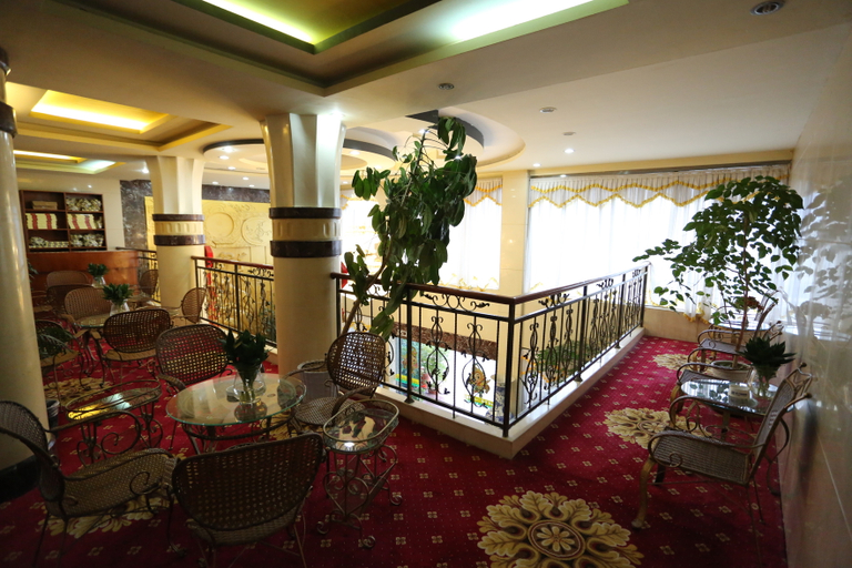 Others 5, Si Tong hotel, Dali Bai