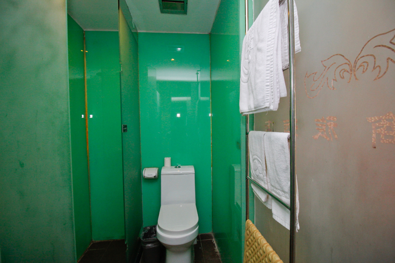 Bathroom 2, Olive Hotel, Hefei
