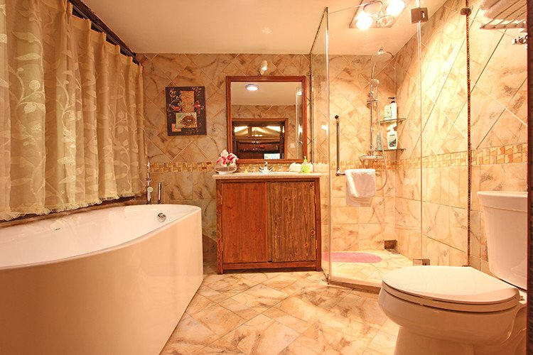 Bathroom 3, Yunshang Mansion, Lijiang