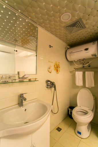 Bathroom 3, Season 5 Select Hotel (Beijing South Railway Station), Beijing