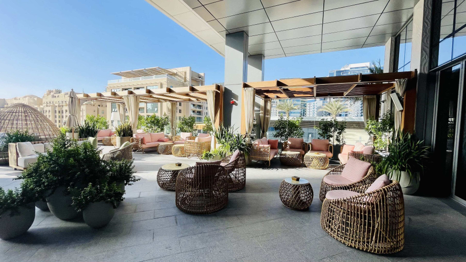 Exterior & Views, LUX Iconic Views at Palm Tower Suite 3, Dubai