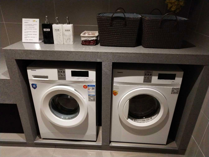 Bathroom 3, ホームイン UP ファーイー プレミアムホテル(), Dongying