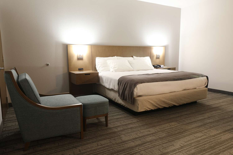 Bedroom 2, Best Western Green Oak Inn & Suites, Wilson