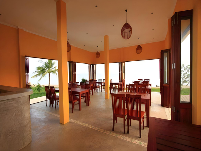 Food & Drinks 5, Villa Phra Chan Resort, Tha Mai