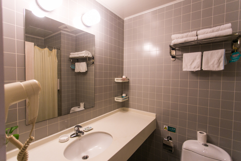 Bathroom, Jinjiang Inn (Suzhou Industrial Park Donghuan Road), Suzhou