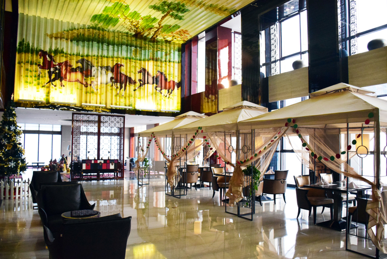 Food & Drinks 3, International Trade Hotel, Jincheng
