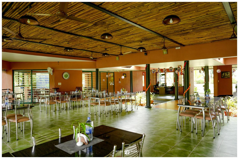 Food & Drinks 3, River Banks (Madaparambil Resort), Idukki