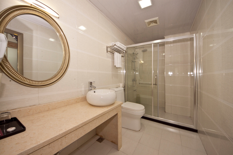 Bathroom, Jingangwan Business Hotel, Fuzhou