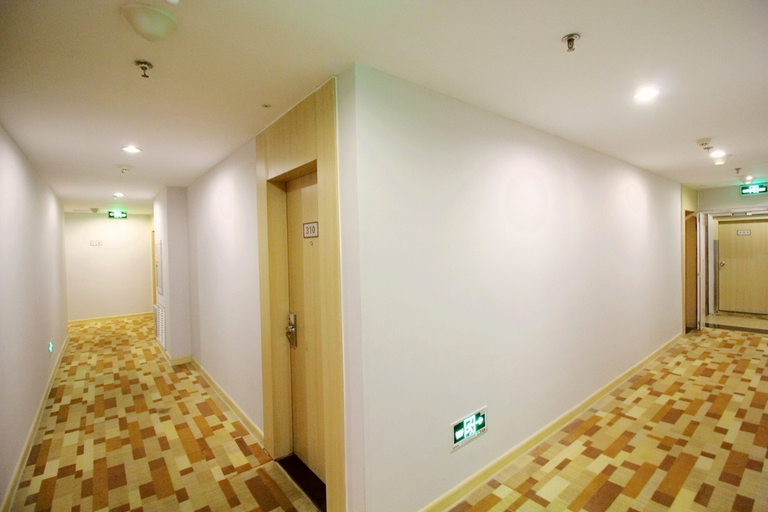 Others 3, Hanting Hotel Qingdao Railway Station West Square, Qingdao