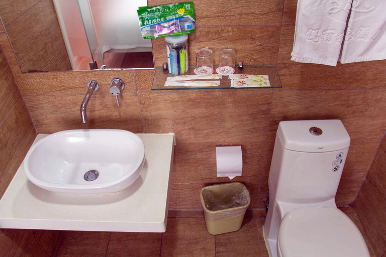Bathroom 2, Nan'ao Hotel(Yuebaike), Tangshan