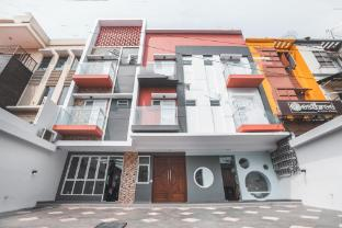 Exterior view 3, Hotel O Residence Khoe, West Jakarta