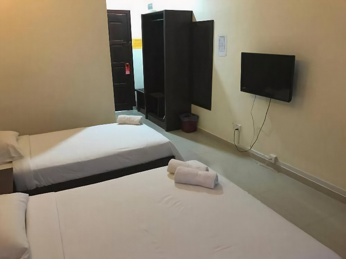 Bedroom 3, Teluk Lipat Seaview Inn, Dungun