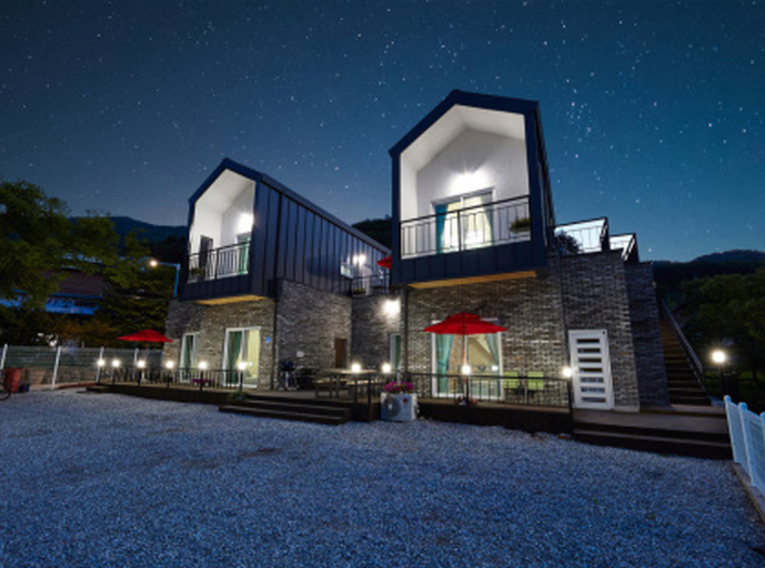 Exterior & Views 4, Gapyeong Twelve Pension, Gapyeong