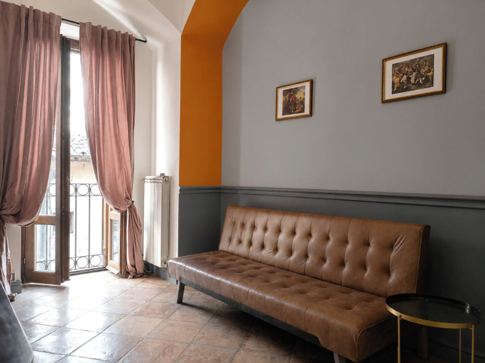 Living area 3, Old Town Elegant Apartment in Anguillara, Roma