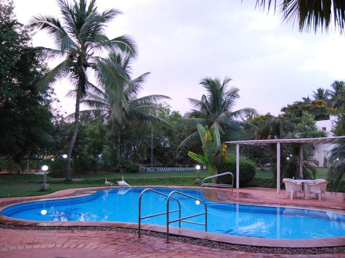 Sport & Beauty 5, Poppys Vista Hotel, Tiruppur
