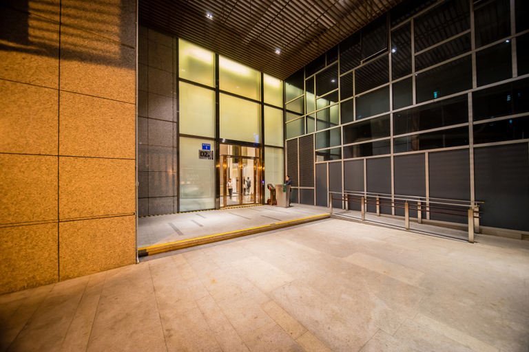 Others 4, Victoria Apartments, Guangzhou