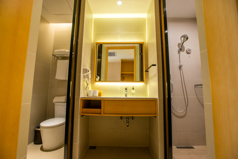 Bathroom 4, Ji Hotel Zhengzhou Hanghai West Road, Zhengzhou