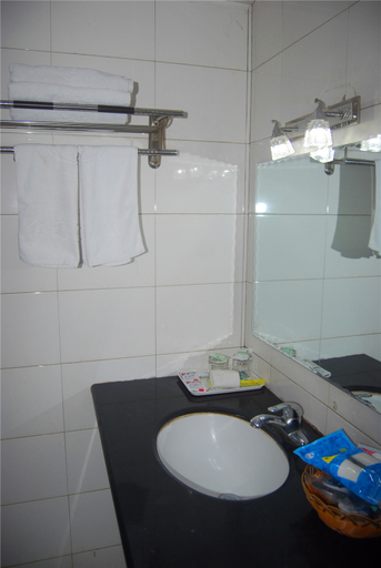 Bathroom, Hongyu Hotel, Ji'an