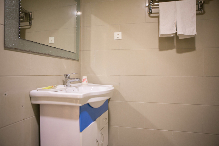Bathroom 2, Cuinan Hotel, Suzhou