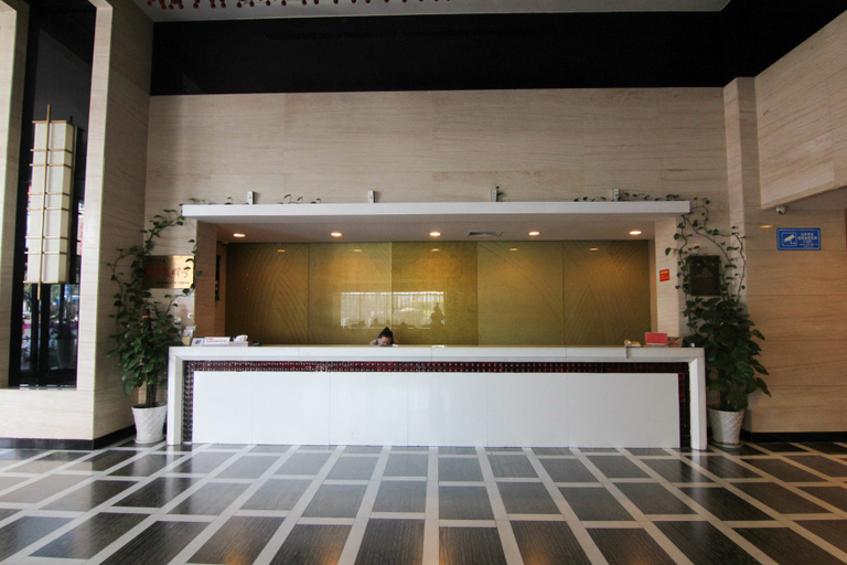 Others 3, Paramount Hotel, Yangzhou