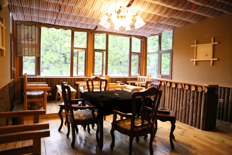 Food & Drinks, Yangrong Hade Boutique Hostel, Ngawa Tibetan and Qiang