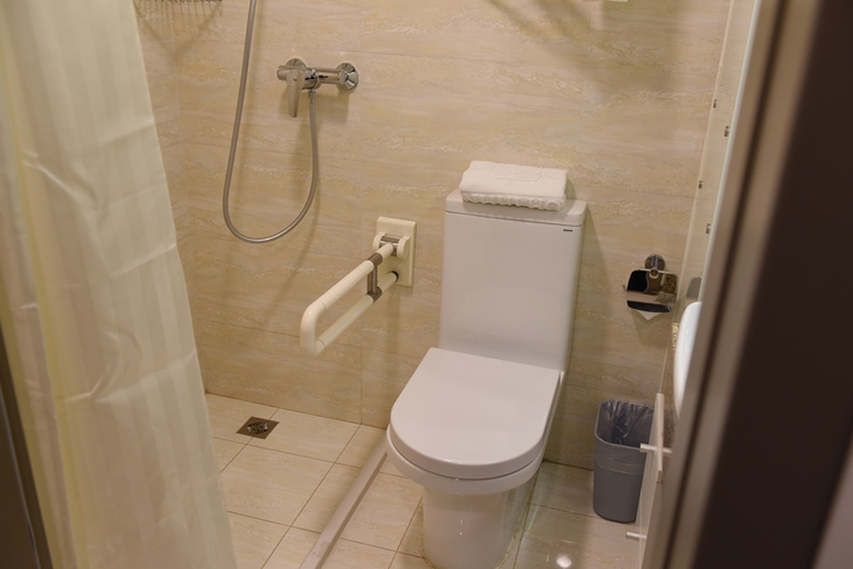 Bathroom, Beijing Guantong Jianhui Hotel, Beijing