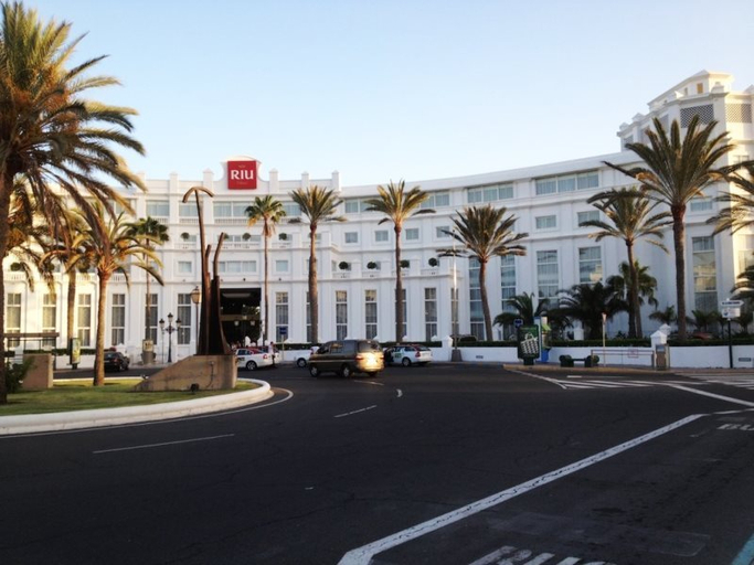 Exterior & Views, Hotel Riu Palace Oasis, Las Palmas