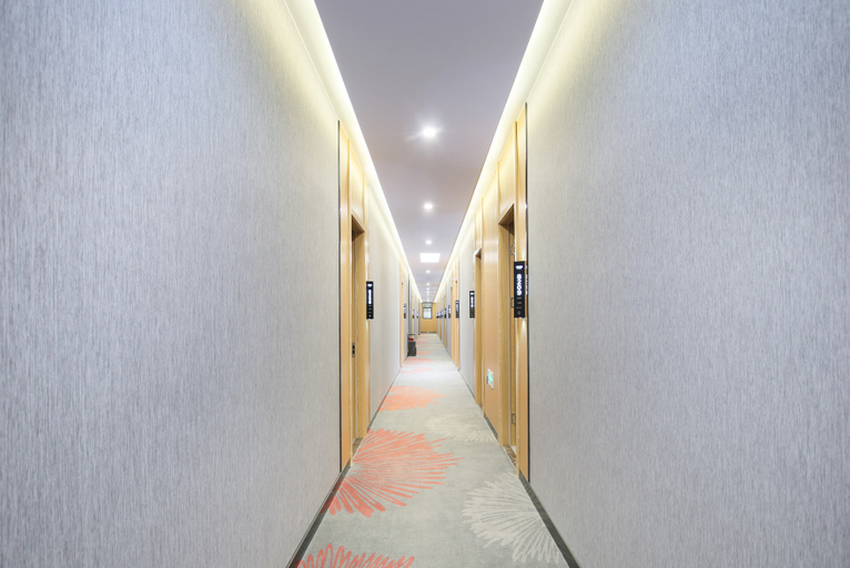 Others 4, Thank U Hotel (Nanjing taishanxincun subway station), Nanjing