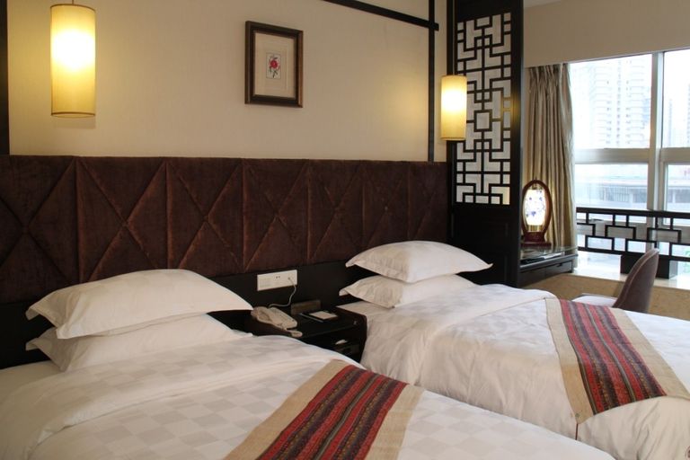 Bedroom 2, Chongqing Grand Hotel, Chongqing
