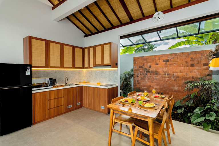 Dining 2, Bharata Villa by Dhananjaya Hospitality, Gianyar