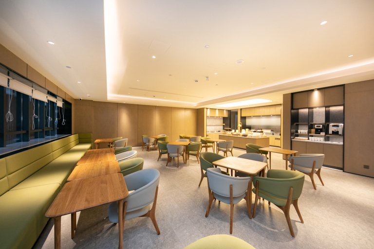 Food & Drinks 5, Yingshang Wuzhou Wanhui City, Fuyang