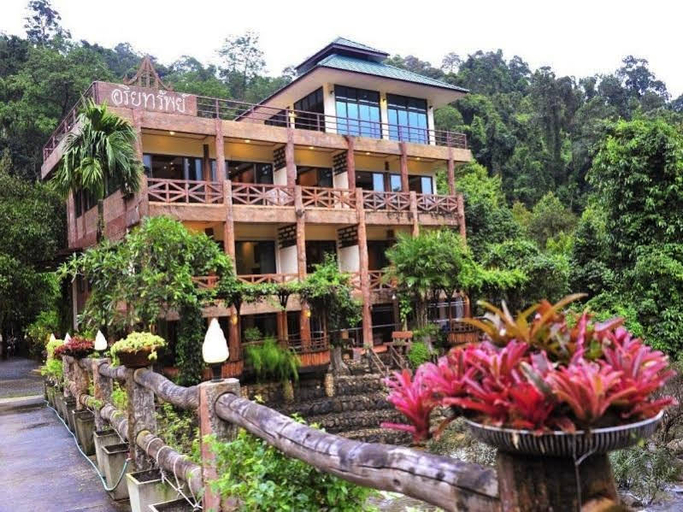 Others 5, Baansuanrudee Resort, Khlung