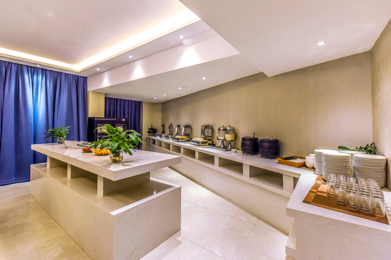 Food & Drinks 3, Borrman Hotel Qijiang Wanda Plaza, Chongqing