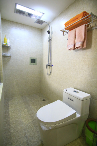 Bathroom 3, Yinhe Boutique Inn, Lijiang