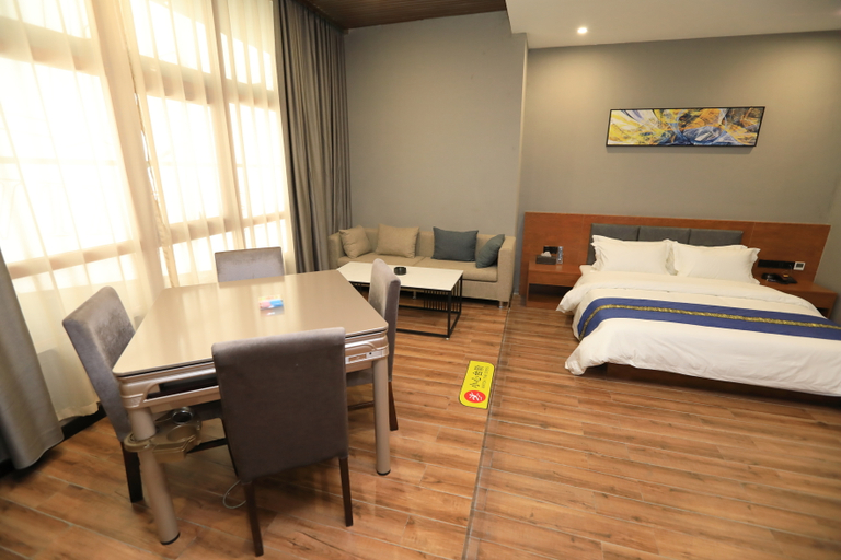 Bedroom 2, Qiyue Hotel, Liuzhou