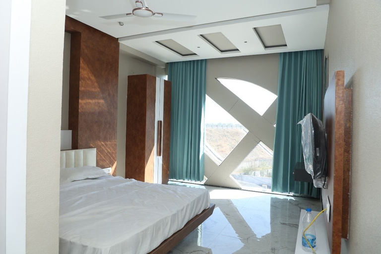 Bedroom 5, Hotel Annapurna, Ratlam